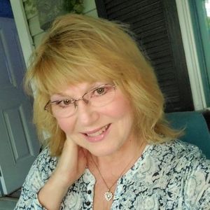 Meet your Posher, Cindy